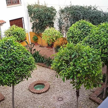 La Pequena Escalera Mezquita Catedral Apartment กอร์โดบา ภายนอก รูปภาพ